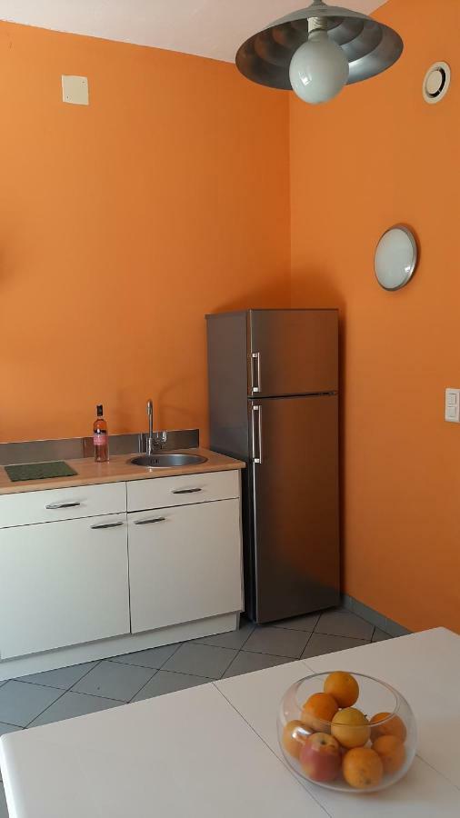 Grand Studio-Loft-Grand Parking-Climatise-Proche Centre อฌักซิโอ้ ภายนอก รูปภาพ